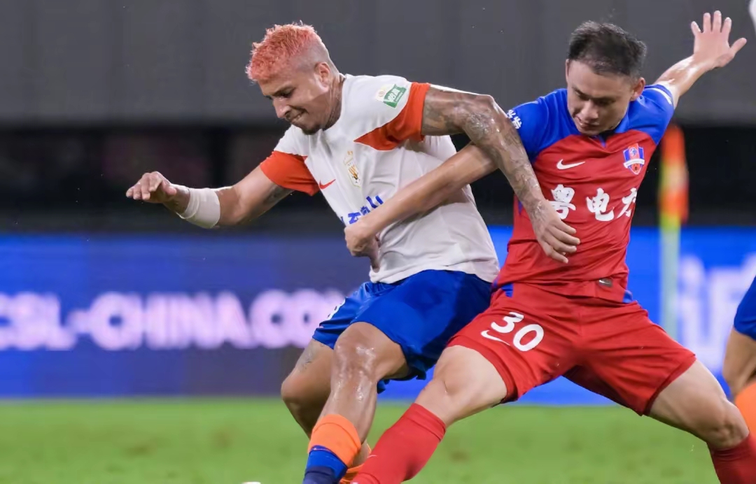 米乐官网入口-包含荷兰金童再度破门得分，表现出色引关注的词条