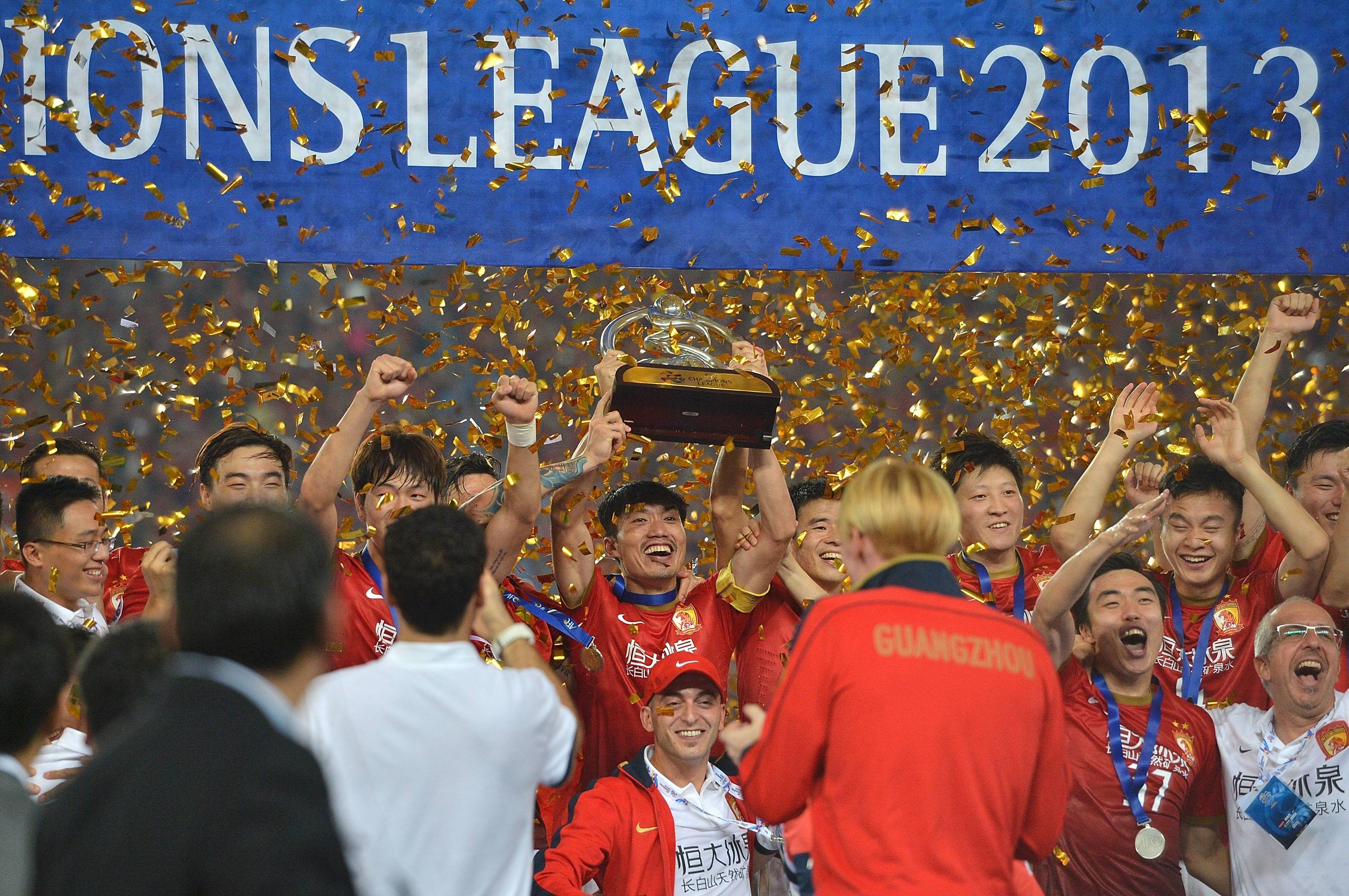 米乐体育m6官网-巴塞罗那胜势不可挡，亚洲冠军联赛强势登顶