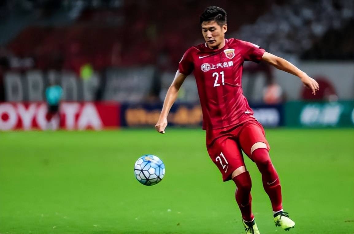 米乐体育官网-重庆力帆客场不敌上海上港，遭遇连败